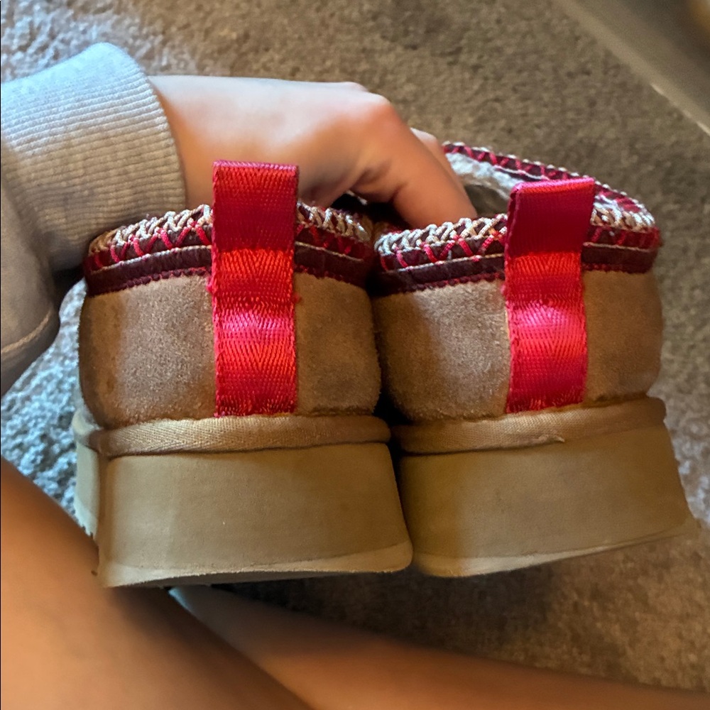 UGG Tan and Red Platform Shoes - Picture 2 of 5